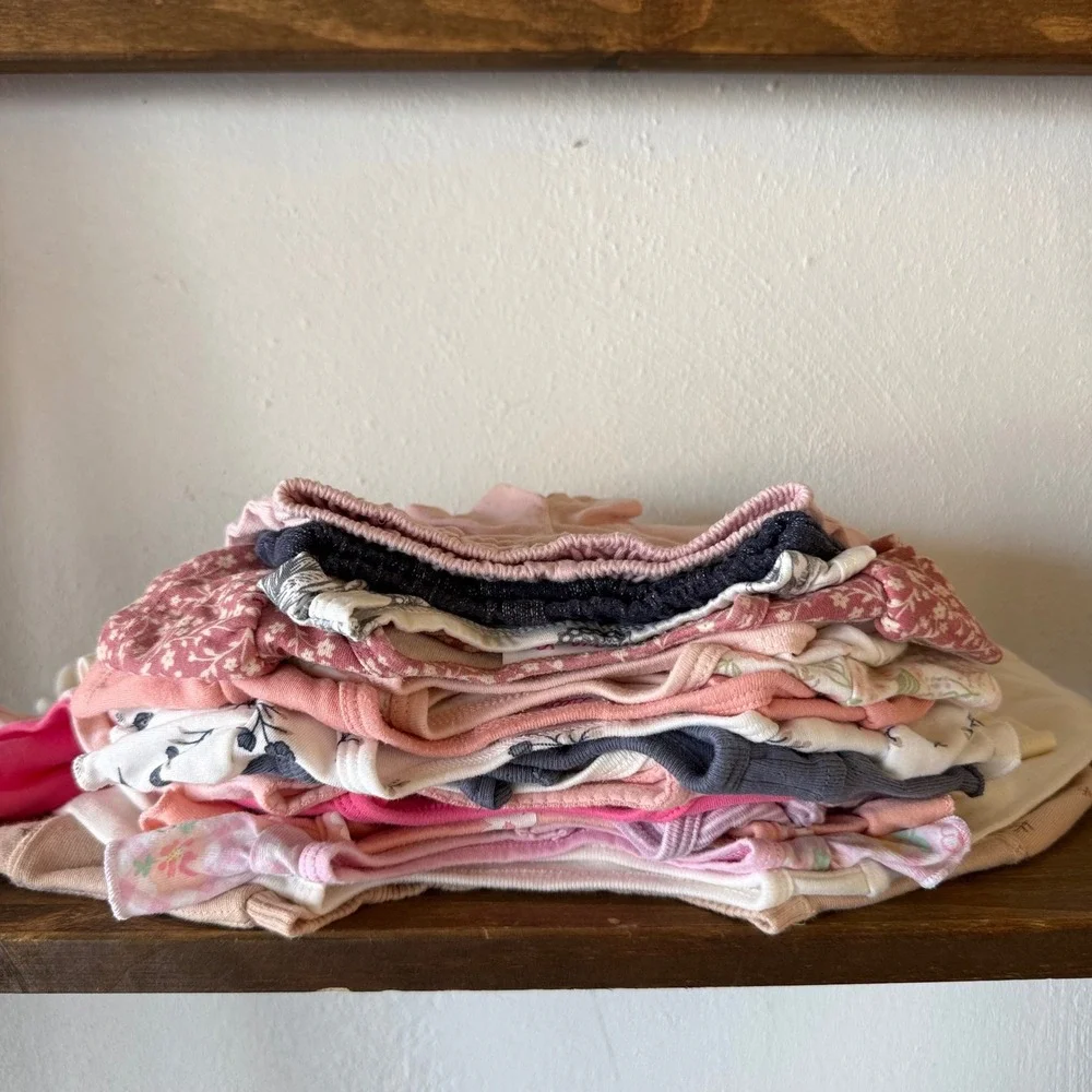 Lot of 15+ Baby Girl Clothes 6-9M Pink Neutral Colors Bundle 18 Pieces 05